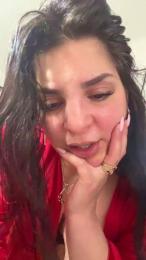 Lilinaughty webcam model stream image