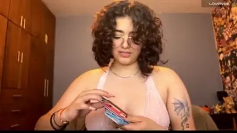 Ales_Kitten webcam model stream image