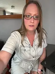 HoneyBluex webcam model stream image