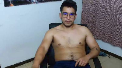 AxelNova webcam cam4 model stream image