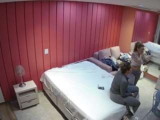 voyeurcam-casa-salsa-bedroom-5 webcam model stream image