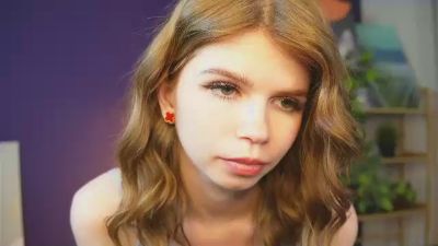 CloverChapel webcam cam4 model stream image