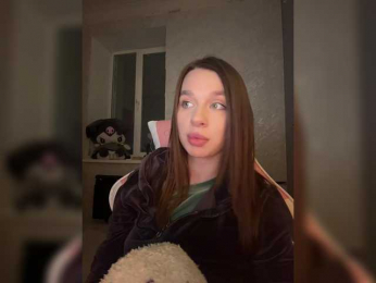 _Polly_ webcam model stream image