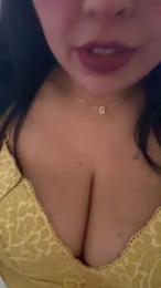 Quiqui28 webcam model stream image