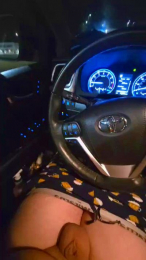 Kleindude webcam model stream image