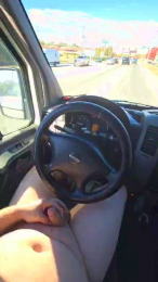 Kleindude webcam model stream image