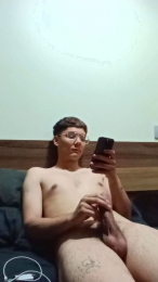 Toxicofav webcam model stream image