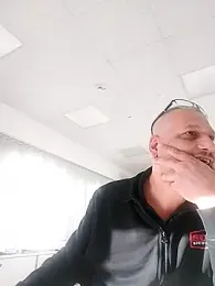 Husoban webcam model stream image