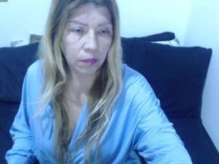 dulce-bella17 webcam model stream image