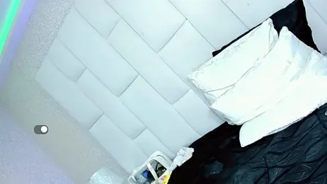 Andreayano webcam model stream image