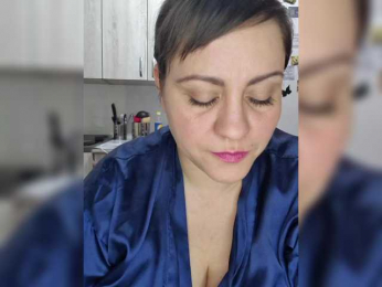 _LEKSA webcam model stream image