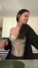 Cocciniglia webcam model stream image