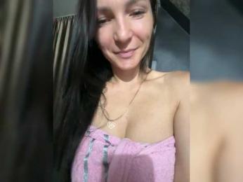 Lisa2016 webcam bongacams model stream image