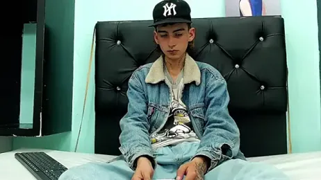 ttimy_x_boy webcam model stream image