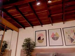 lunaruso webcam camsoda model stream image