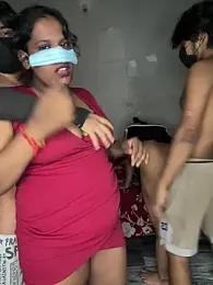 Haseena_group webcam model stream image