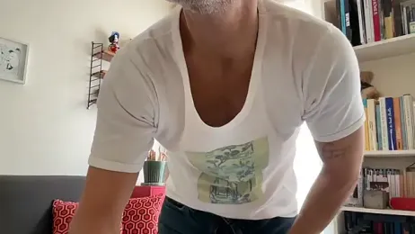 Milkywaymen webcam model stream image