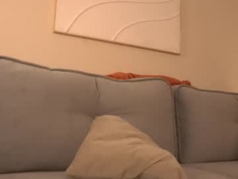 qwelbi webcam model stream image