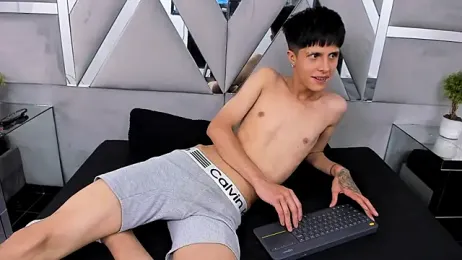 MikeHunteer webcam model stream image