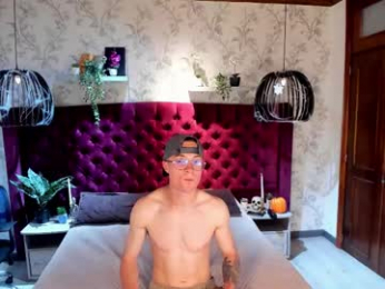 liljames_ webcam model stream image