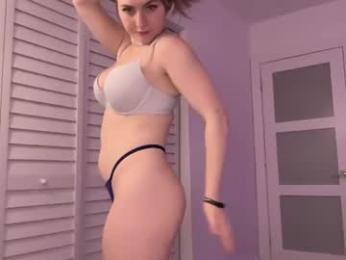 jenniferluxe webcam chaturbate model stream image