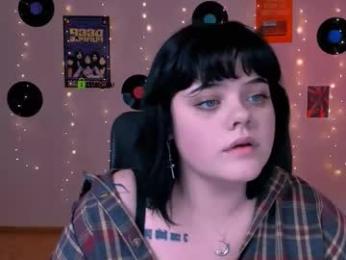 rose_dark_ webcam model stream image