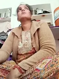 Mohni_love webcam model stream image