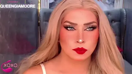 QueenGia_Ts webcam model stream image