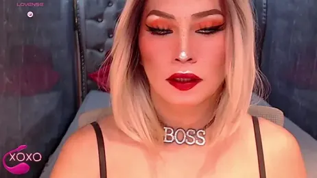 QueenGia_Ts webcam model stream image