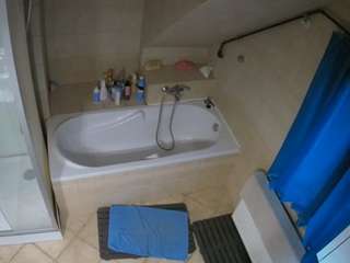 voyeurcam-julmodels-bath-2nd-1 webcam model stream image