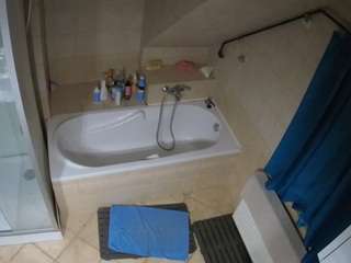 voyeurcam-julmodels-bath-2nd-1 webcam model stream image