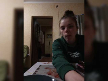 Terri-and-Kyle webcam model stream image