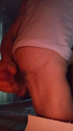 Piston18 webcam model stream image