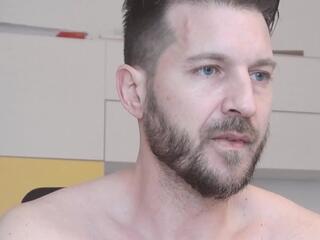 Hadess webcam model stream image