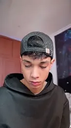 RoughDiamond_ webcam model stream image