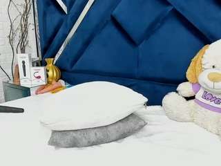 natalieevansx69 webcam model stream image