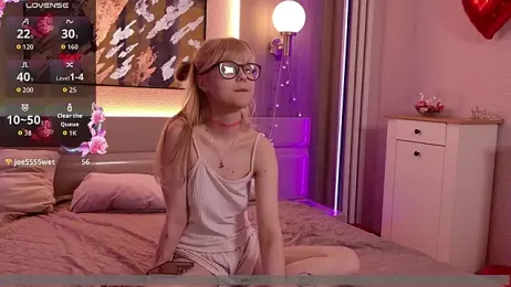 MoliQin webcam model stream image