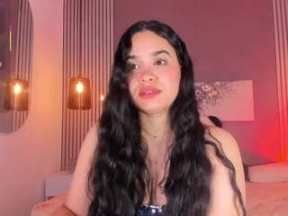 sarascoot webcam model stream image