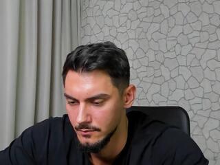 Thomas Reds webcam model stream image