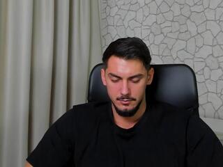 Thomas Reds webcam model stream image