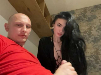 Dark-Luna webcam model stream image