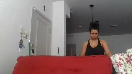 cinnaminnie webcam model stream image