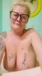 GypsyGirl82 webcam model stream image