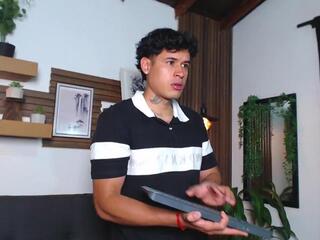 Dan Airen webcam model stream image