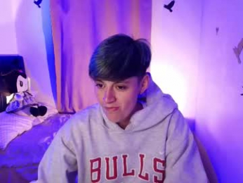 naty_lux19 webcam chaturbate model stream image