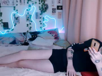 meow_on_da_cam webcam model stream image