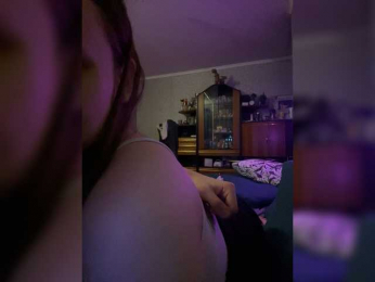 Kitty-Puppy webcam model stream image