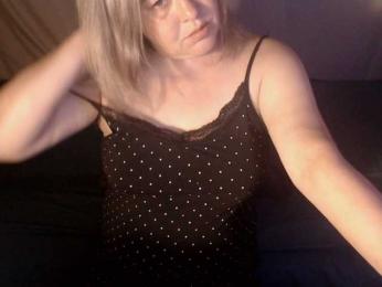 1BECHA1 webcam model stream image