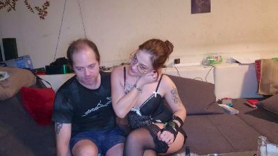 MrAndMrsDesire webcam cam4 model stream image