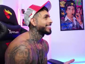 logan_hugh8 webcam model stream image